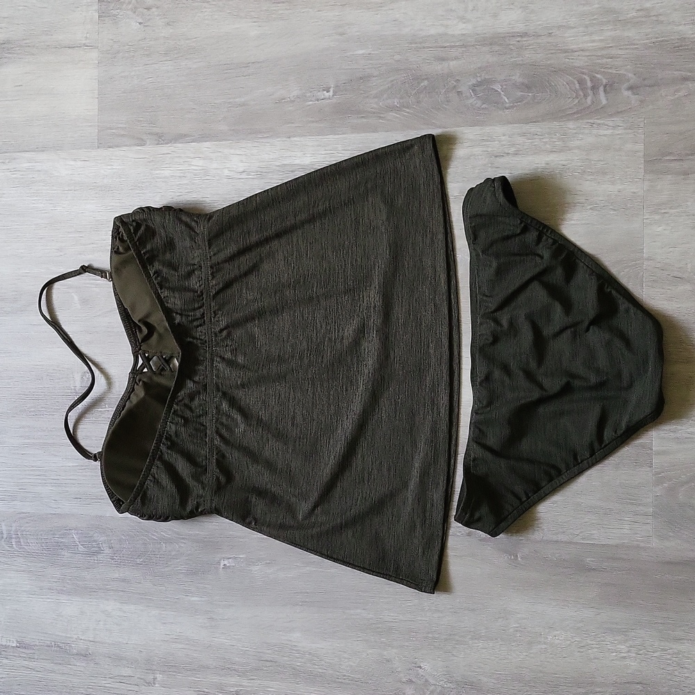 Mossimo Dark Green Swim suit Women" size L top & M bottom - Picture 4 of 7